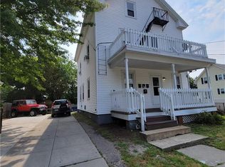 20 Bow St, Cranston, RI 02905