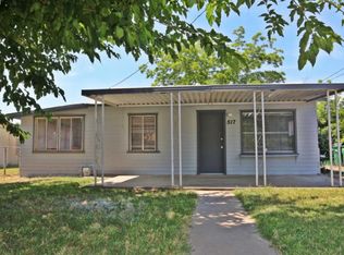 517 S West St, Porterville, CA 93257