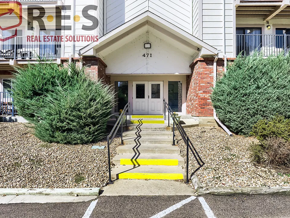 471 S Kalispell Way #206