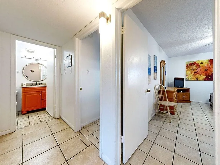 15005 Windward Dr #121 — Photo 18