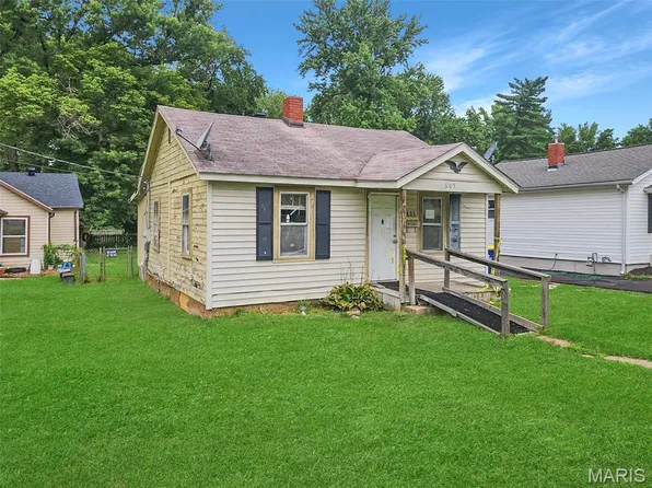 605 Valentine St, Festus, MO 63028