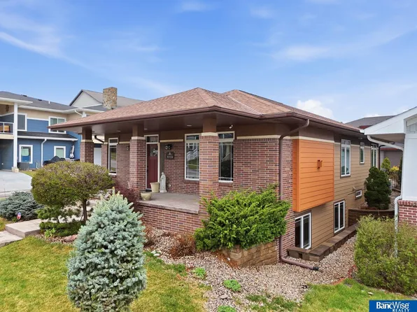5920 Minter Ln, Lincoln, NE 68516