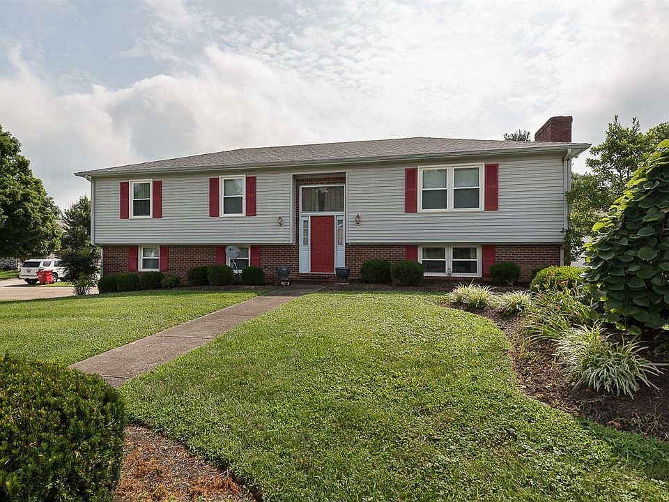 1st image of 724 Isaac Shelby Cir W