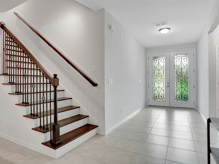 944 Laurel Valley Dr — Photo 4