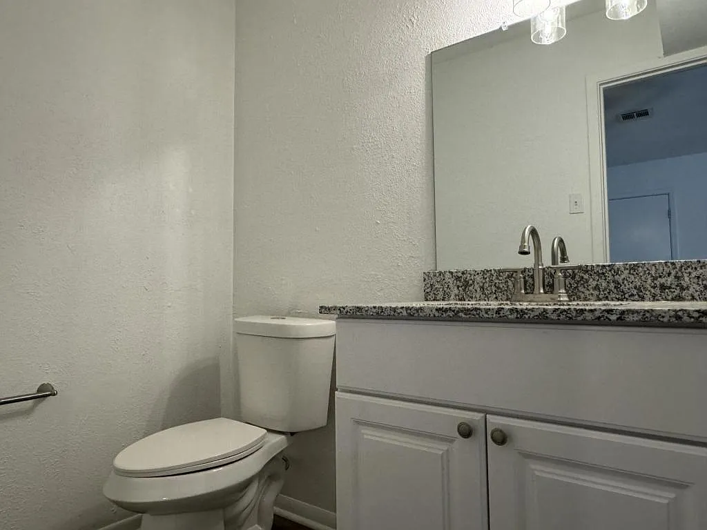 3912 Shallow Ford Rd — Photo 4