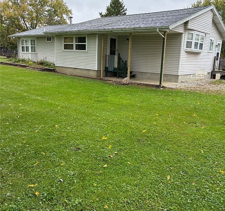 1st image of 8625 Horseshoe Bend Rd