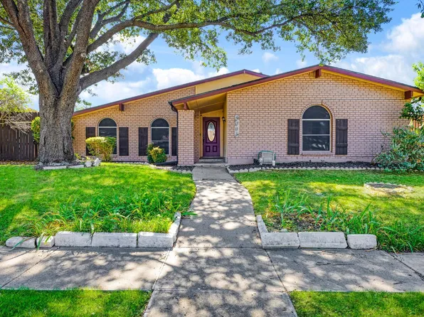 5004 Crutchberry Pl, The Colony, TX 75056