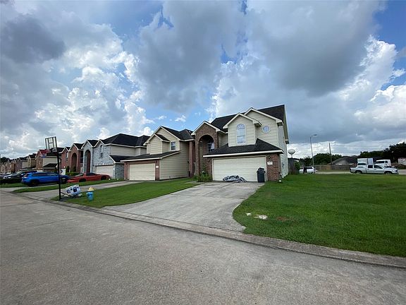 2nd image of 11131 Opatrny Meadows Ln