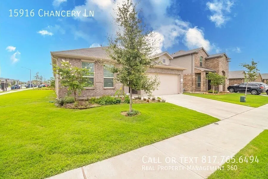 Gorgeous Nort Fort Worth home available for November move in — Photo 3