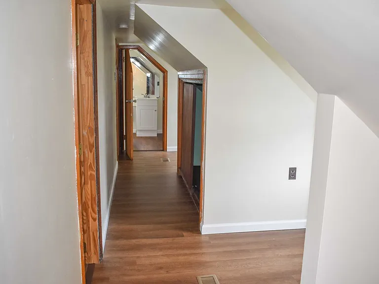 22 N Washington St — Photo 22