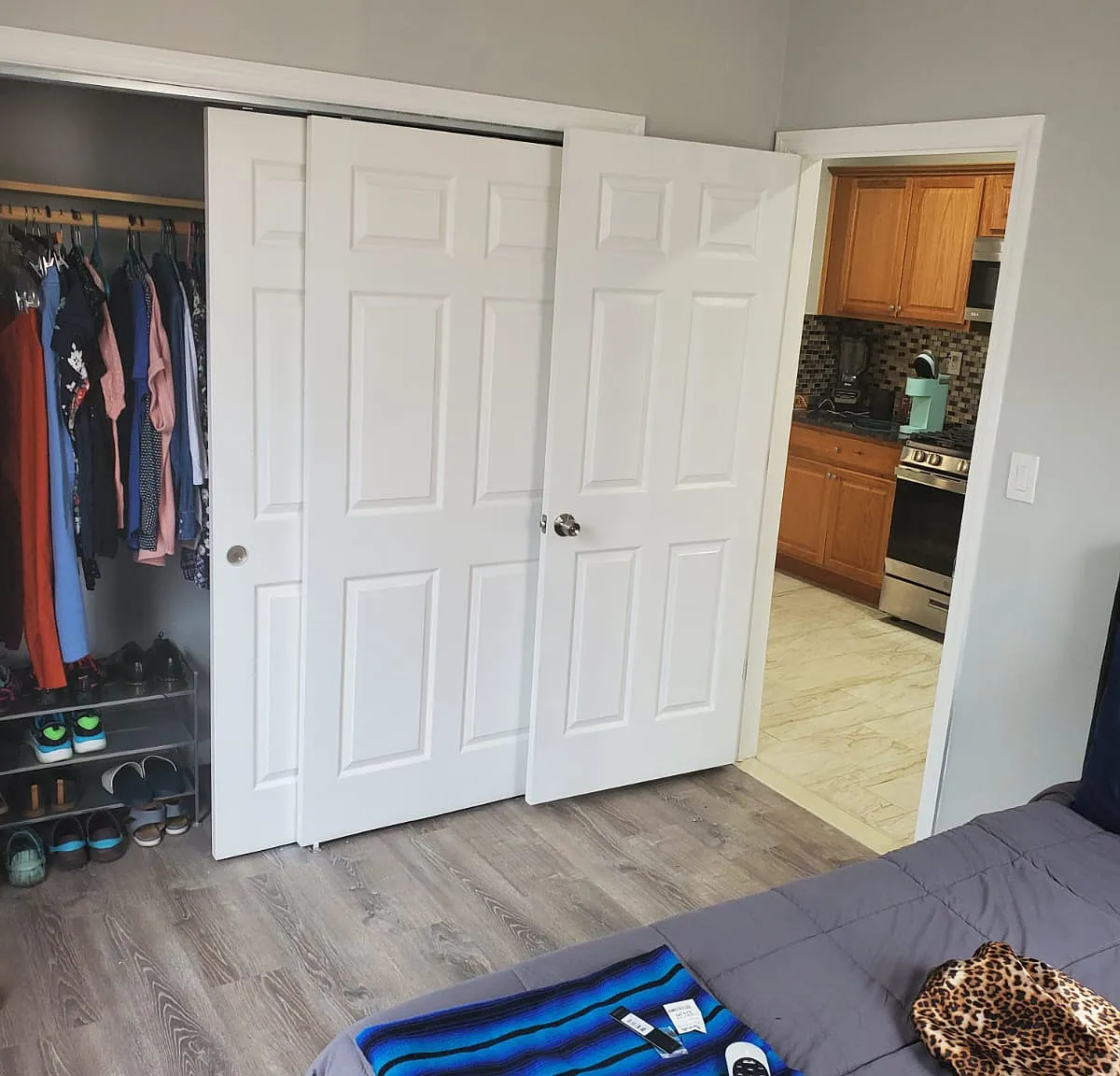 2 bed, 1000 sqft, $2,250 — Photo 2