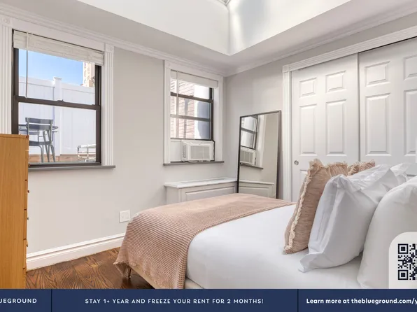 7 East 75th Street image 17 of 23