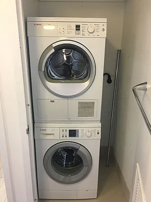 Rented by Realmart Realty LLC | media 40