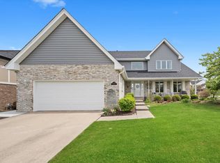 16543 Paw Paw Ave, Orland Park, IL 60467