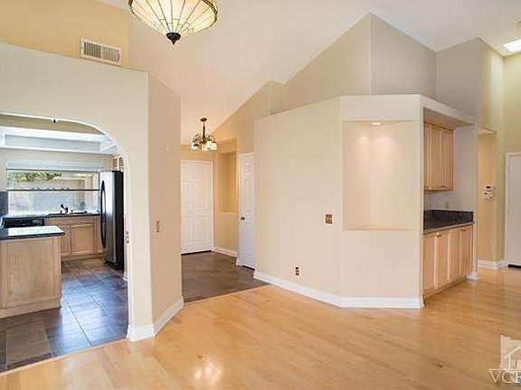 5th image of 785 Bellagio Ct