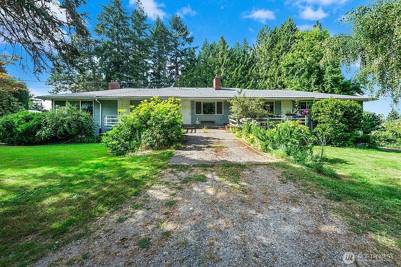 4th image of 17416 97th Avenue SW