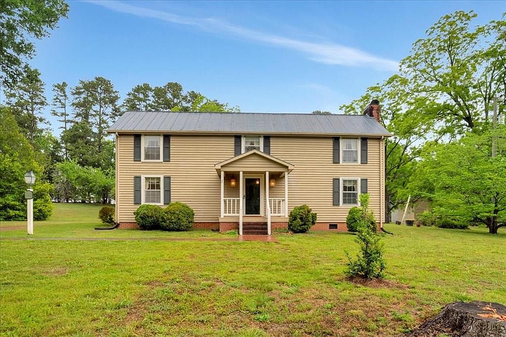 1242 Lp Bailey Mem Hwy, Halifax, VA 24558 | MLS #70912 | Zillow