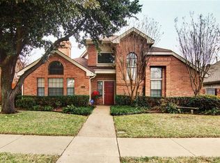 924 McCoy Dr, Irving, TX 75062