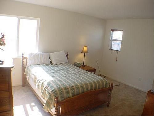 5th image of 214 Morning Breeze Ln