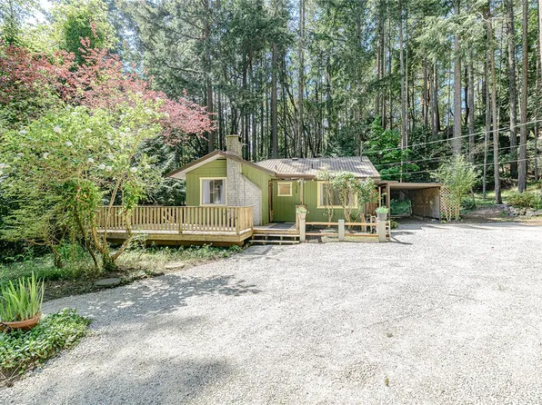 128 Sunset Dr, Saltspring Island, BC V8K 1L3