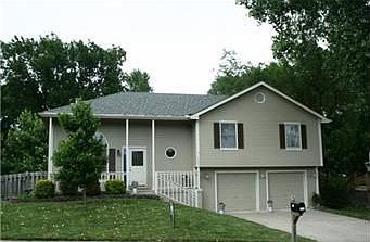 1st image of 1320 NE 69th Ter