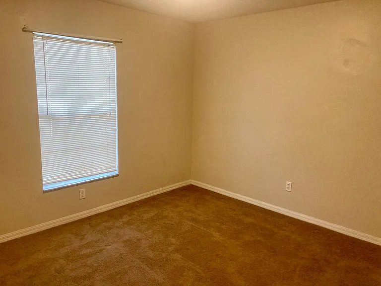 8489 N Sue Marie Point — Photo 16