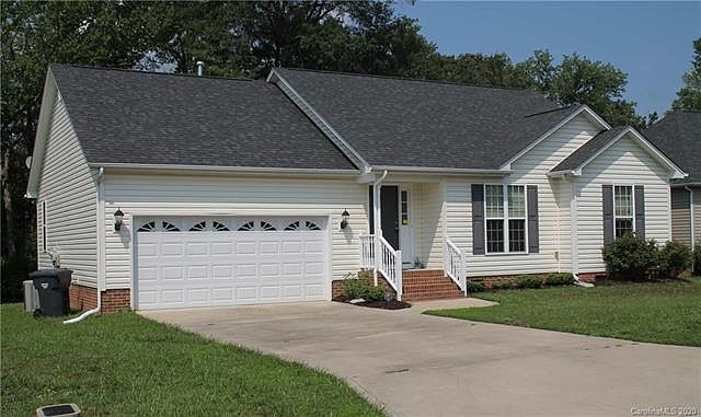 1st image of 4048 Hereford Ln