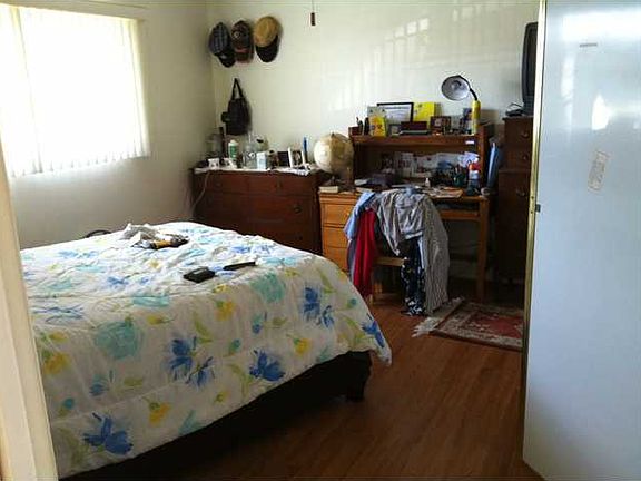 4th image of 2638 E Gately Drive #117