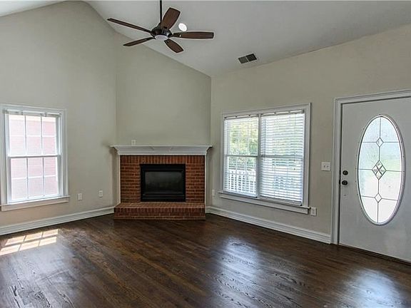 3rd image of 2110 Stockton Walk Ln