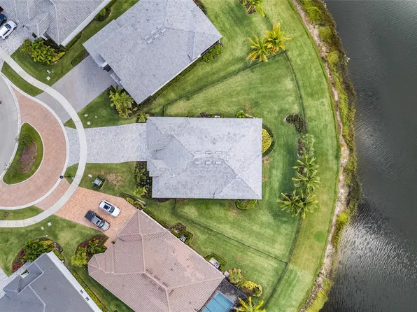 10842 Stellar Circle, Palm Beach Gardens, FL 33412