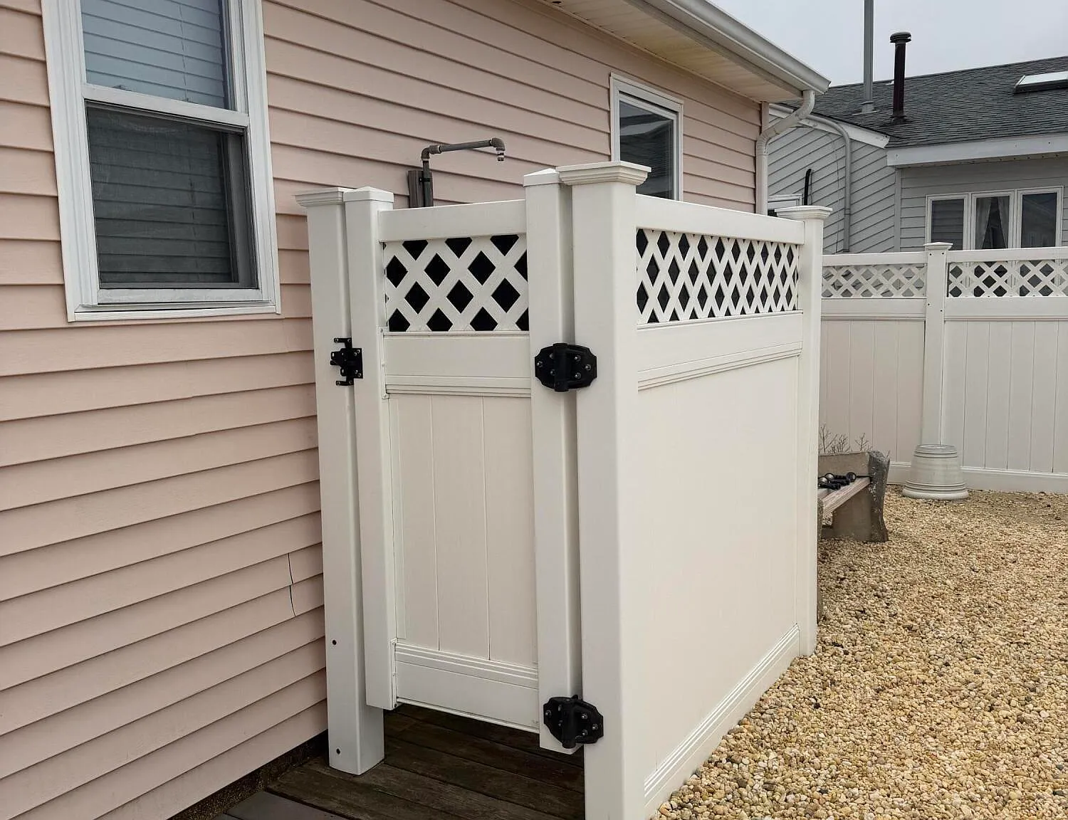 2 bed, 572 sqft, $3,250 — Photo 3