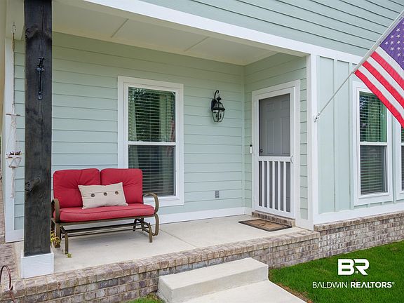 3rd image of 1019 Sunnybell Ln