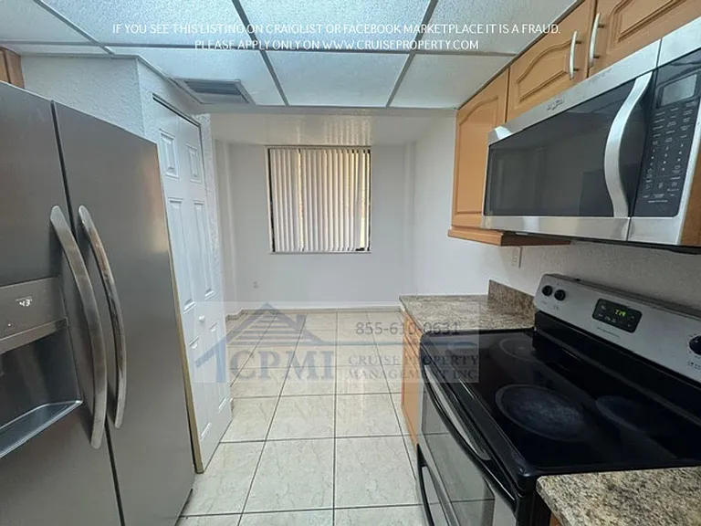 Fairway Views - 8740 NW 40 St Coral Springs, FL 33065 — Photo 11