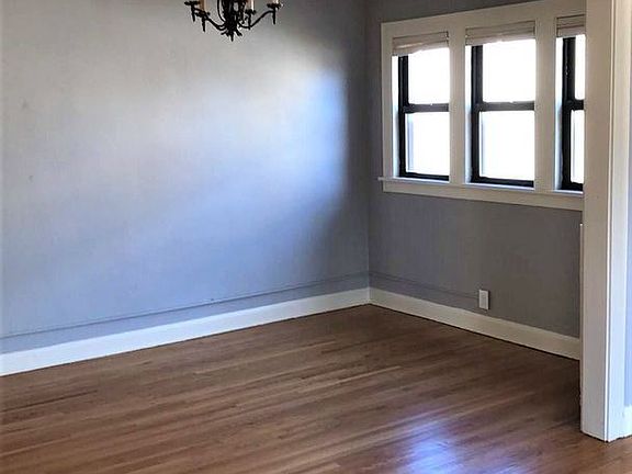 5th image of 3312 Blaisdell Ave #8505107