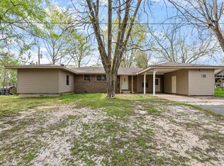 407 E Holly St, Sheridan, AR 72150
