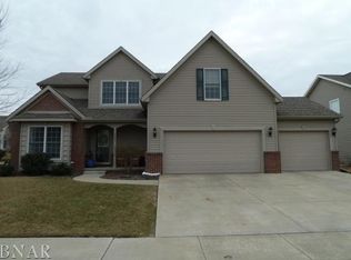 3005 Grey Hawk Dr, Normal, IL 61761