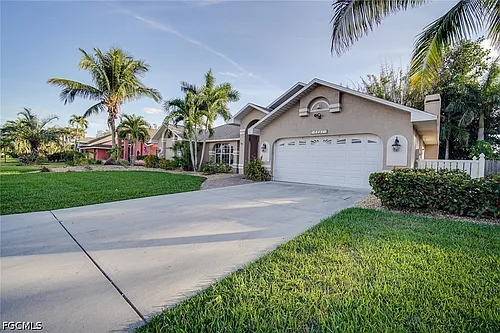 8831 Banyan Cove Cir Photo 1