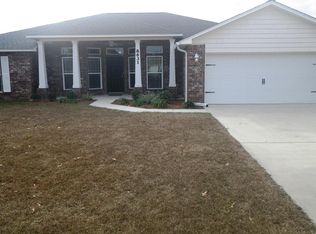 8631 Rio Vista Dr, Navarre, FL 32566