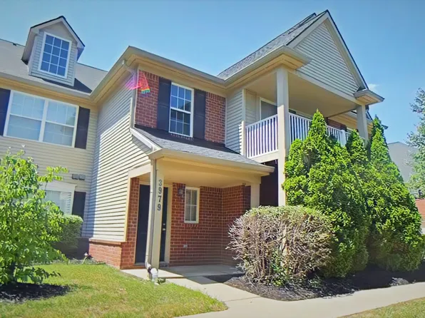 3979 Berkeley Ave, Canton, MI 48188