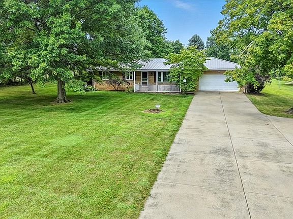 3rd image of 1246 Township Road 1253