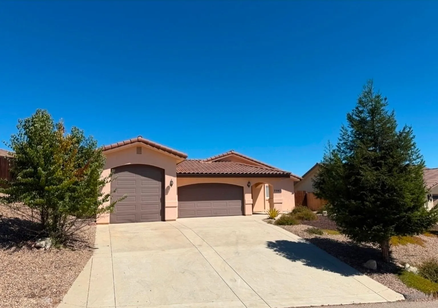 Newer 3-Bedroom Home in Heritage Ranch — Photo 4