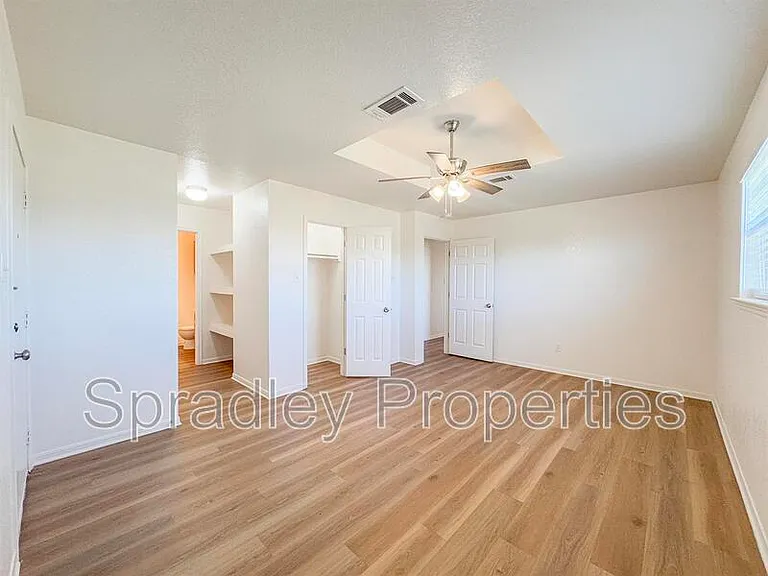 132 Lacey Lou Ln — Photo 15