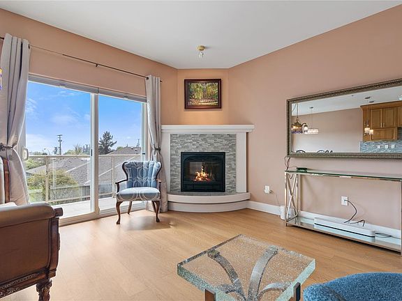 4th image of 126 Hallowell Rd #22