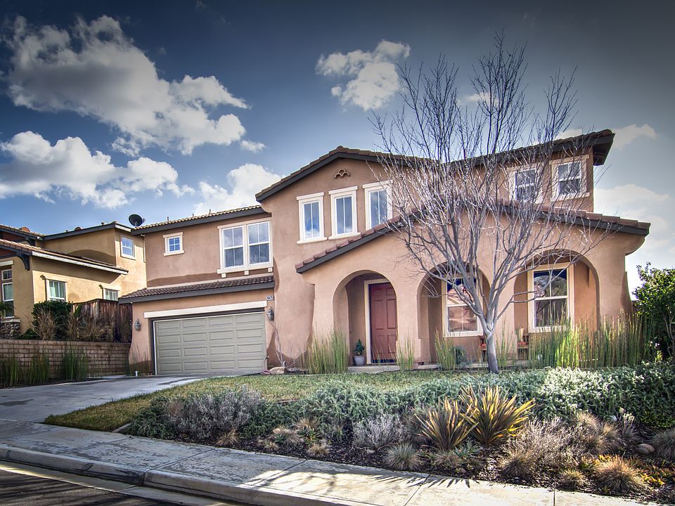 1st image of 38470 Clearbrook Dr
