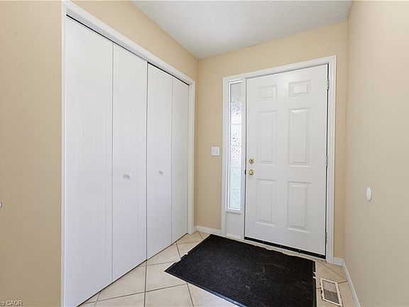 5th image of 5 Eugene Dr