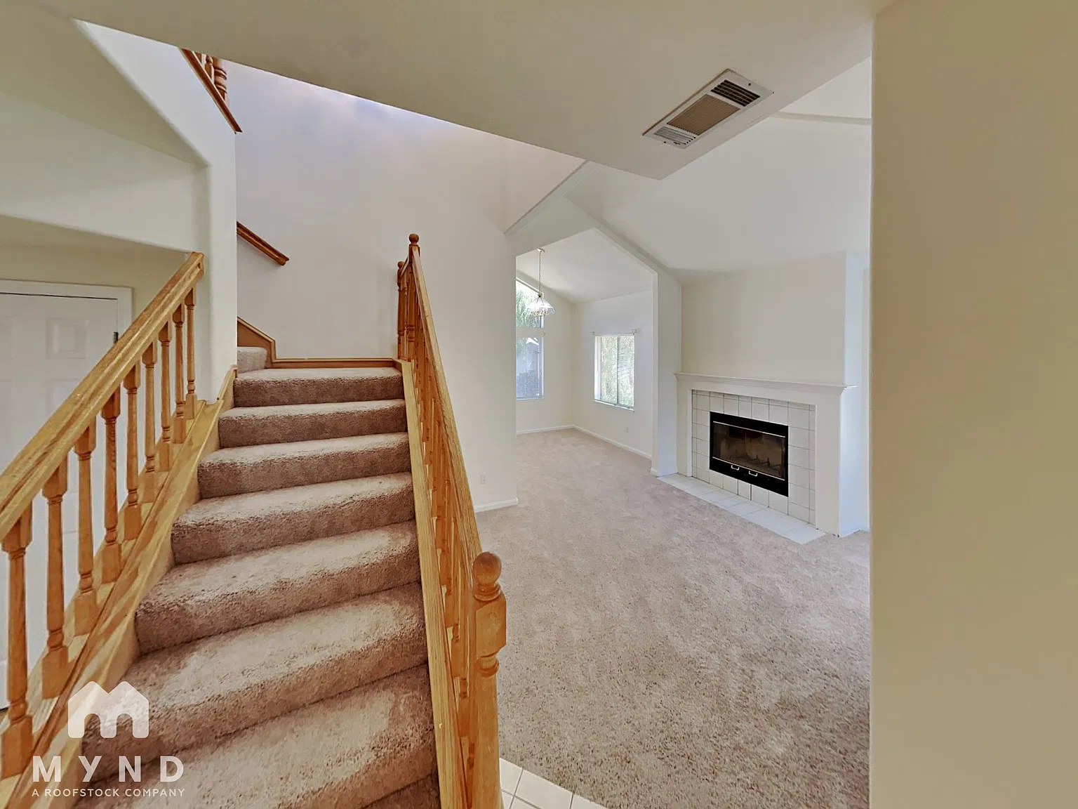 4 bed, 3.0 bath, 1797 sqft, $3,350 — Photo 2