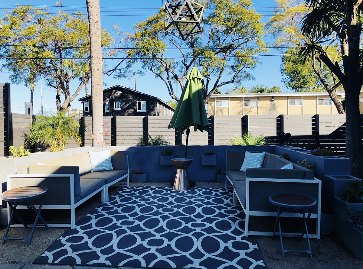 Building Photo - The Bloc Apartments