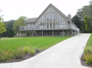 1588 Edgewood Dr, Davis, IL