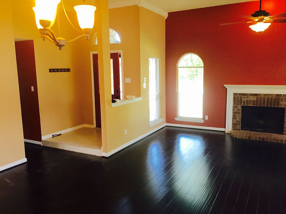 Front living area, new bamboo flooring
