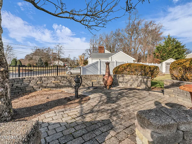 18 Maiden Ln — Photo 22